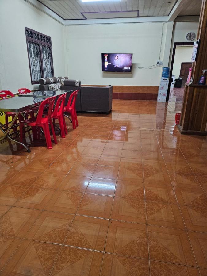 Kai Lions International Hostel Paksong Esterno foto